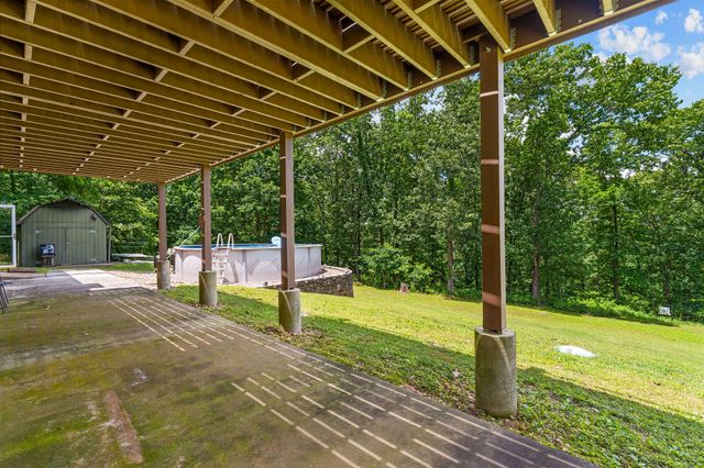 11772 State Hwy 176, Walnut Shade, MO 65771