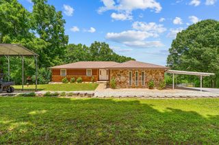 11772 State Hwy 176, Walnut Shade, MO 65771