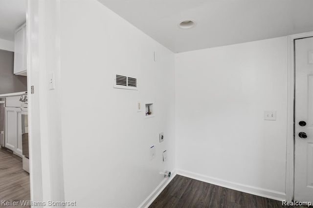 22463 Donald Avenue, Eastpointe, MI 48021