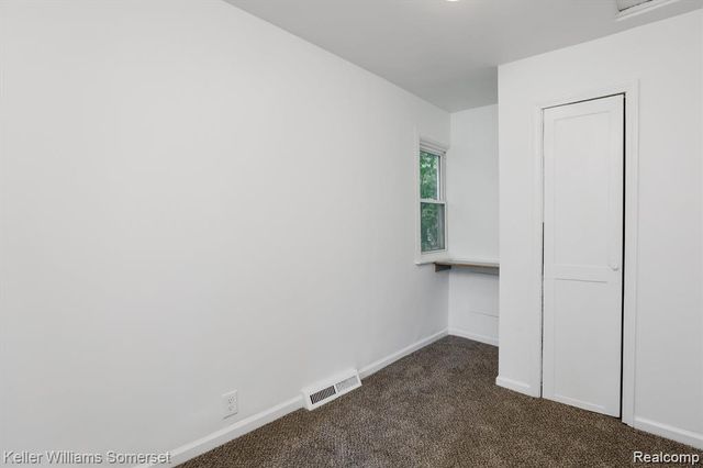 22463 Donald Avenue, Eastpointe, MI 48021