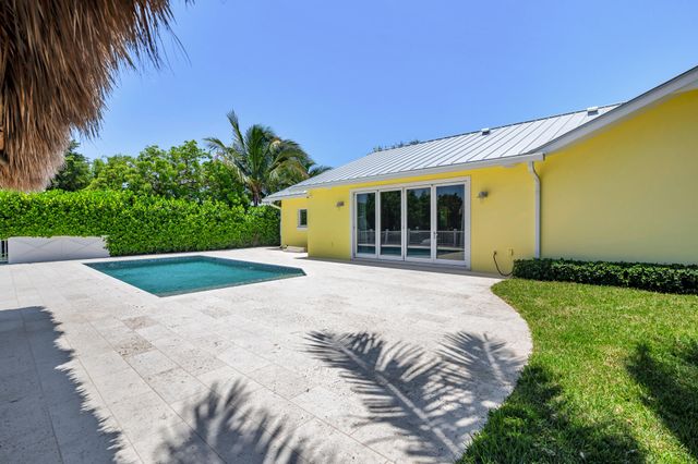 1140 Lake Clarke Drive, West Palm Beach, FL 33406