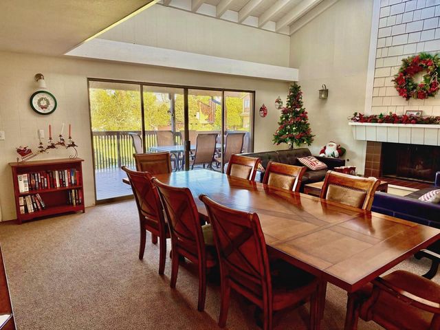 1360 Josselyn Canyon Road 37, Monterey, CA 93940