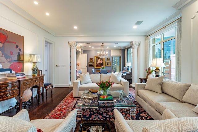 2525 N PEARL Street 1004, Dallas, TX 75201