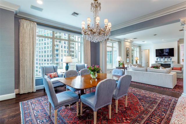 2525 N PEARL Street 1004, Dallas, TX 75201