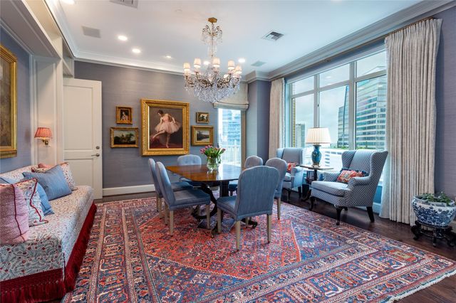 2525 N PEARL Street 1004, Dallas, TX 75201