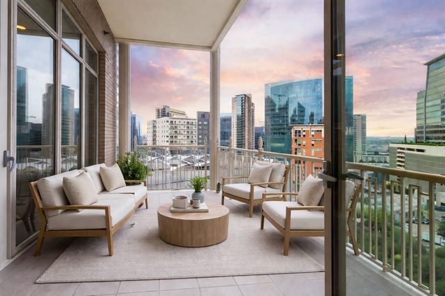 2525 N PEARL Street 1004, Dallas, TX 75201