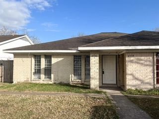 6736 W Fuqua Drive, Missouri City, TX 77489