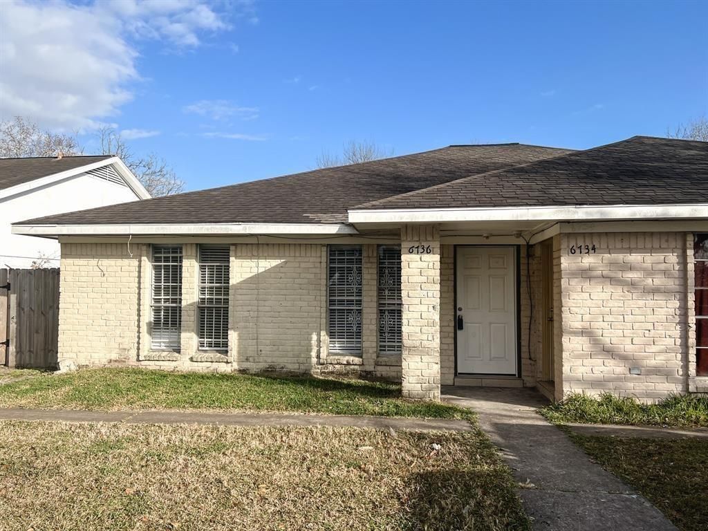 6736 W Fuqua Drive, Missouri City, TX 77489