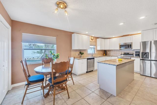 322 LINDEN DRIVE, Ellenton, FL 34222