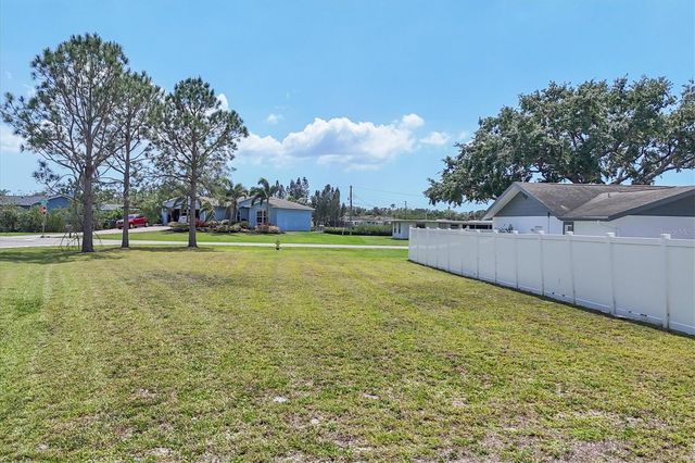 322 LINDEN DRIVE, Ellenton, FL 34222
