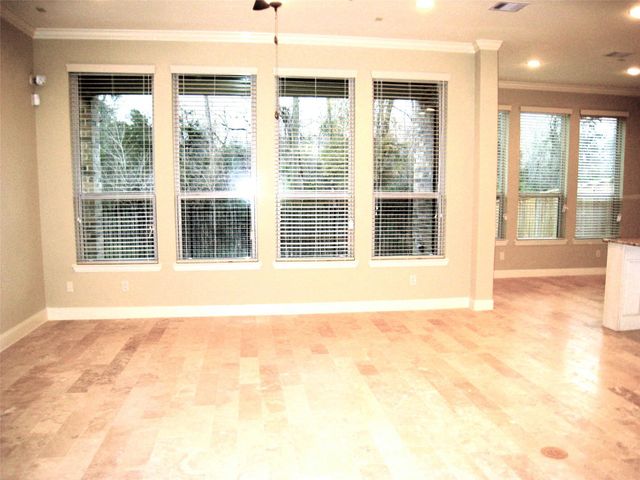 34 Herons Flight, The Woodlands, TX 77389