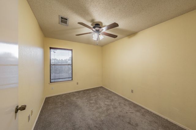 1714 Circle Creek Drive, Lewisville, TX 75067