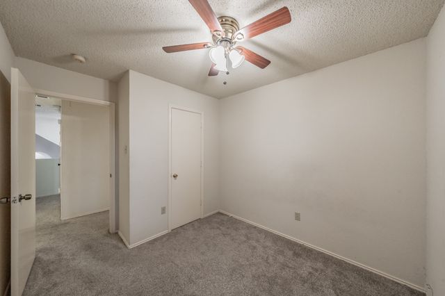 1714 Circle Creek Drive, Lewisville, TX 75067