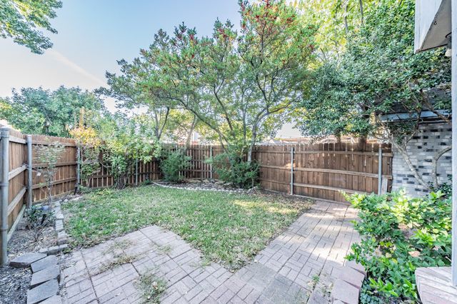1714 Circle Creek Drive, Lewisville, TX 75067