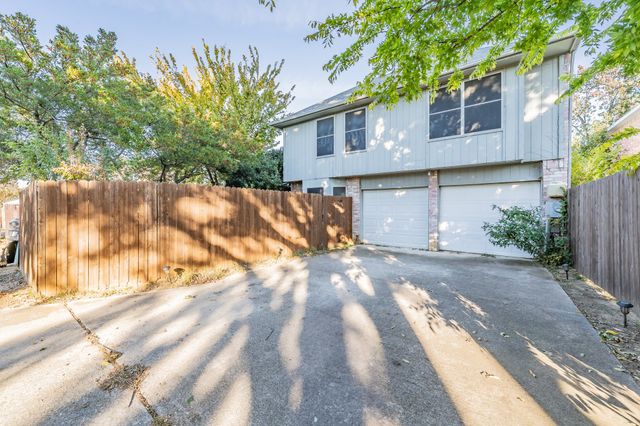 1714 Circle Creek Drive, Lewisville, TX 75067