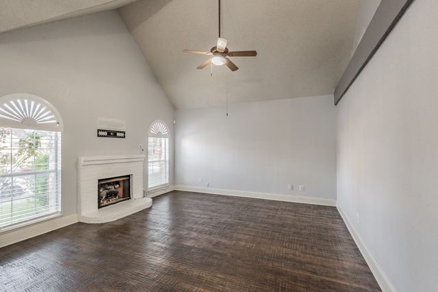 1714 Circle Creek Drive, Lewisville, TX 75067