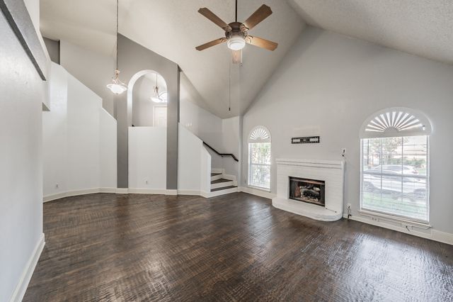 1714 Circle Creek Drive, Lewisville, TX 75067