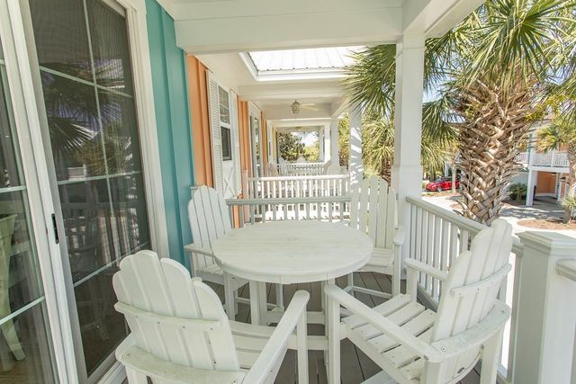 4921 Cinzia Ln, North Myrtle Beach, SC 29582