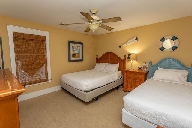 4921 Cinzia Ln, North Myrtle Beach, SC 29582