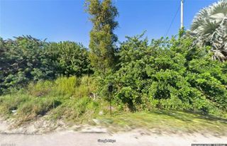 466 Petite AVE, Lehigh Acres, FL 33974