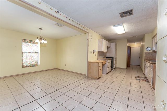 609 E Lovett Street, Edinburg, TX 78541