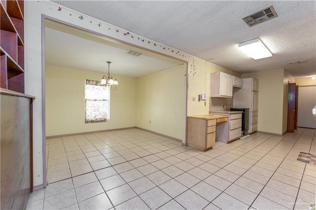 609 E Lovett Street, Edinburg, TX 78541