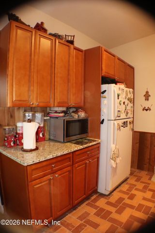 7046 FONTAINEBLEAU, Jacksonville, FL 32211