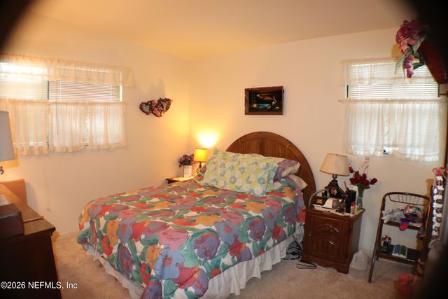 7046 FONTAINEBLEAU, Jacksonville, FL 32211