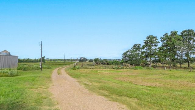 28618 Fm 362, Waller, TX 77484