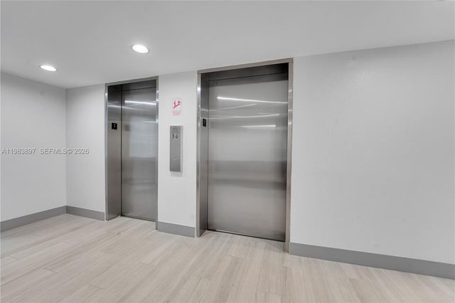 919 Hillcrest Dr 210, Hollywood, FL 33021