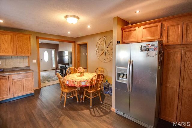 911 Sumner, Jerseyville, IL 62052