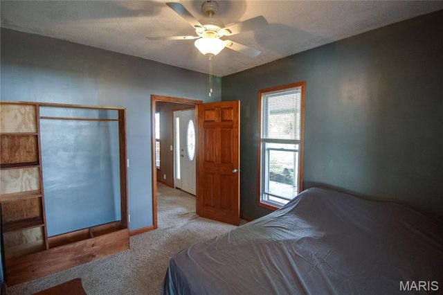 911 Sumner, Jerseyville, IL 62052