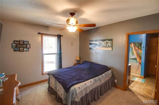 911 Sumner, Jerseyville, IL 62052