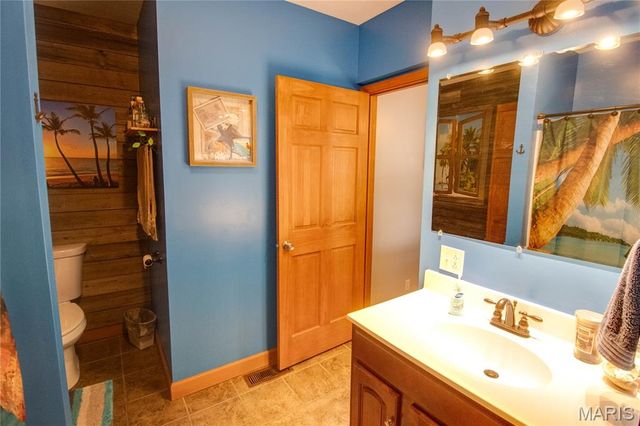 911 Sumner, Jerseyville, IL 62052