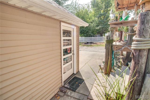 911 Sumner, Jerseyville, IL 62052