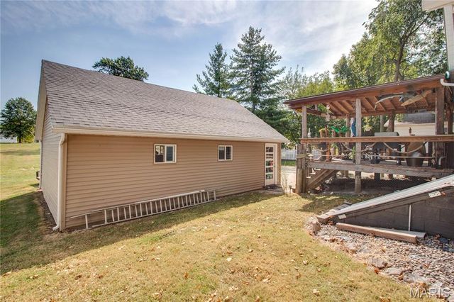 911 Sumner, Jerseyville, IL 62052