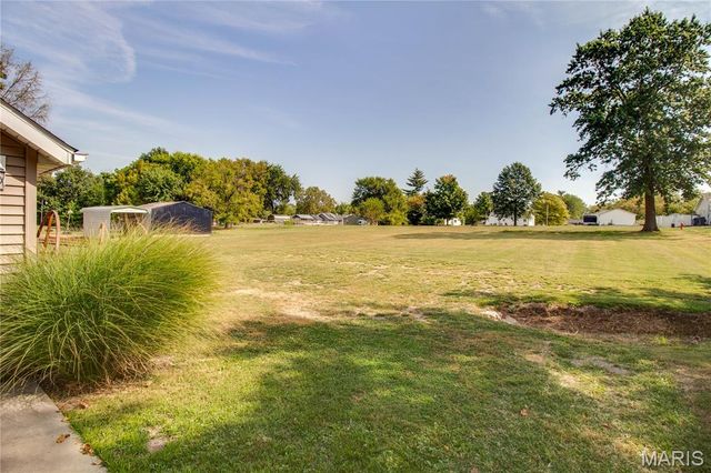 911 Sumner, Jerseyville, IL 62052