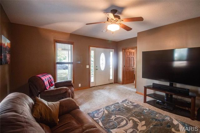 911 Sumner, Jerseyville, IL 62052