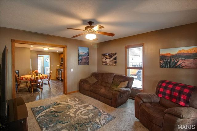 911 Sumner, Jerseyville, IL 62052