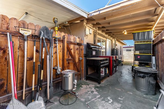 1150 N Magnolia Avenue, Tucson, AZ 85712