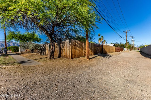 1150 N Magnolia Avenue, Tucson, AZ 85712