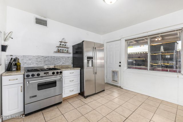 1150 N Magnolia Avenue, Tucson, AZ 85712