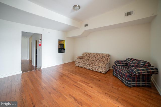 1854 N 16TH ST, Philadelphia, PA 19121