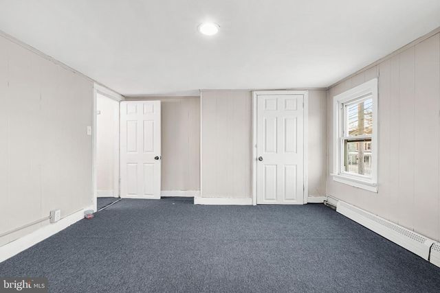 810 W 2ND ST, Florence, NJ 08518