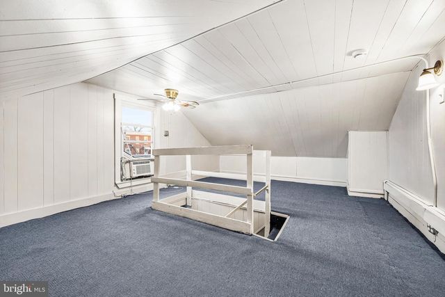 810 W 2ND ST, Florence, NJ 08518