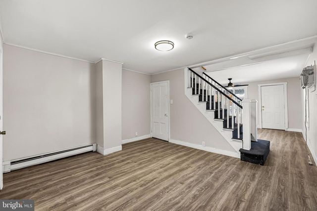 810 W 2ND ST, Florence, NJ 08518