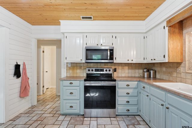 18184 County Road 1275, Tyler, TX 75703