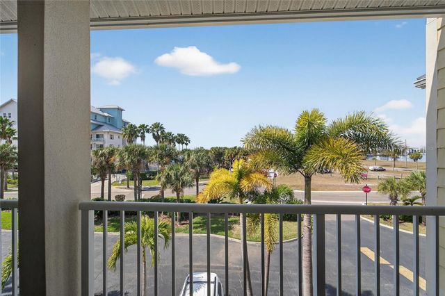 577 BAHIA BEACH BOULEVARD, Ruskin, FL 33570