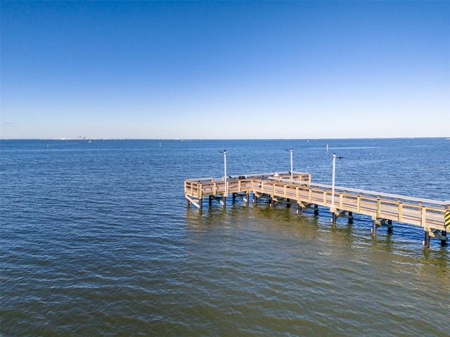 577 BAHIA BEACH BOULEVARD, Ruskin, FL 33570