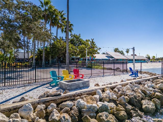 577 BAHIA BEACH BOULEVARD, Ruskin, FL 33570